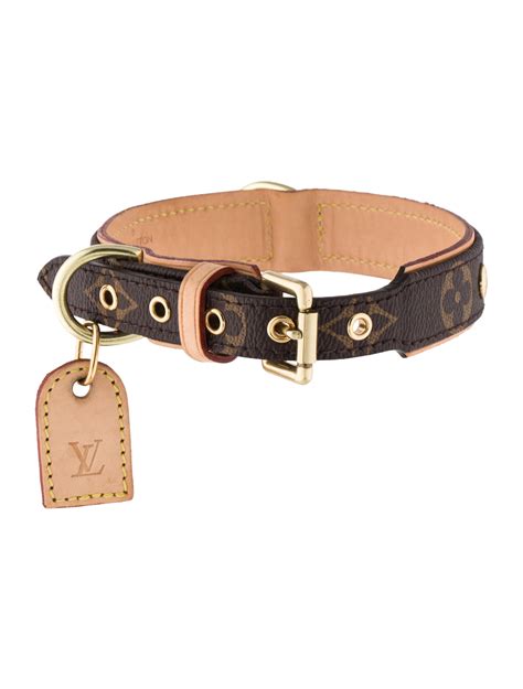 louis vuitton dog bandana|louis vuitton dog collar leash.